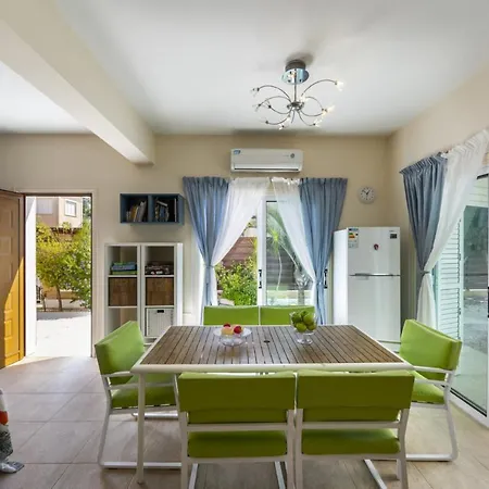 At Last You Can Rent The Perfect Luxury Close To The Beach, 1485 Βίλα