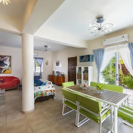 At Last You Can Rent The Perfect Luxury Close To The Beach, 1485 Βίλα