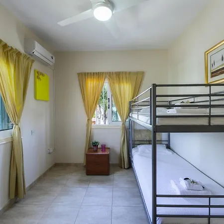 At Last You Can Rent The Perfect Luxury Close To The Beach, 1485 Πρωταράς
