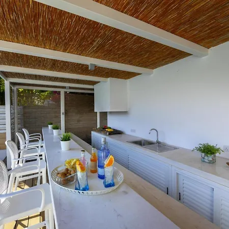 Βίλα At Last You Can Rent The Perfect Luxury Close To The Beach, 1485 *